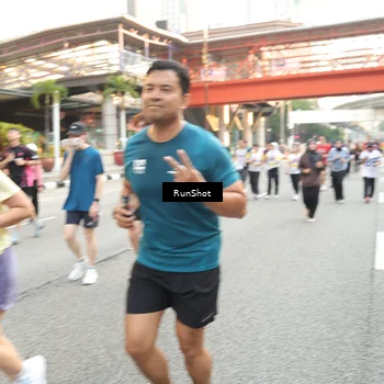 Runner Photo 4651304