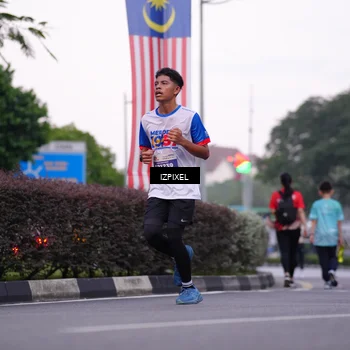 Runner Photo 4651312