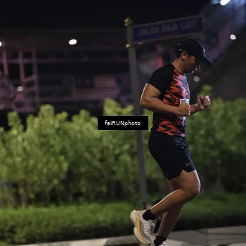 Runner Photo 4651337