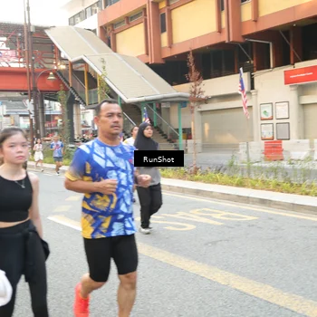 Runner Photo 4651339