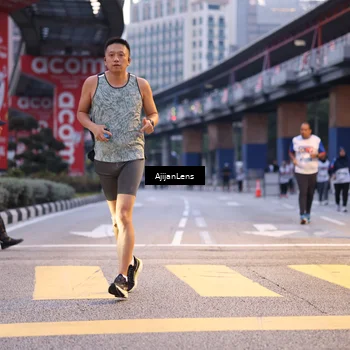 Runner Photo 4651352