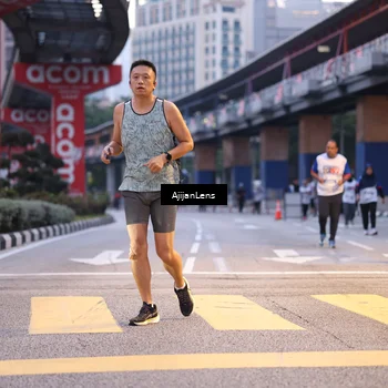 Runner Photo 4651355