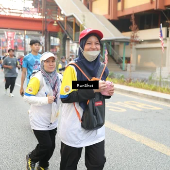 Runner Photo 4651360
