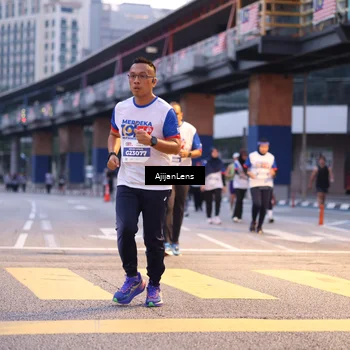 Runner Photo 4651363