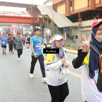 Runner Photo 4651391