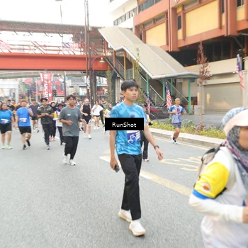 Runner Photo 4651392
