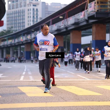 Runner Photo 4651394