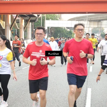 Runner Photo 4651547