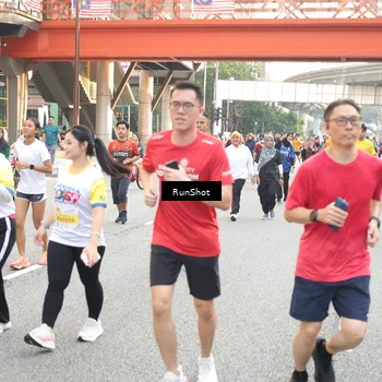Runner Photo 4651554