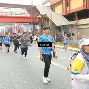 Runner Photo 4651555