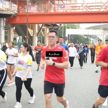 Runner Photo 4651572