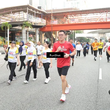 Runner Photo 4651601