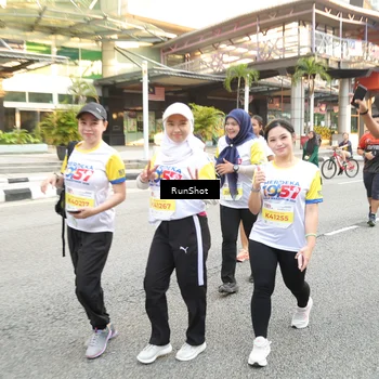 Runner Photo 4651643