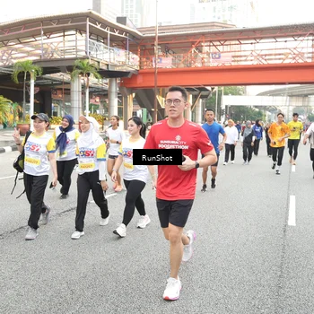 Runner Photo 4651644