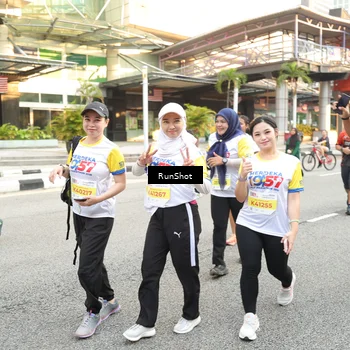 Runner Photo 4651656