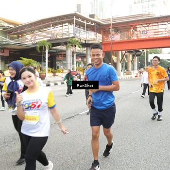Runner Photo 4651686