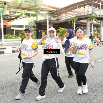 Runner Photo 4651710