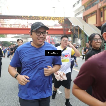 Runner Photo 4651717