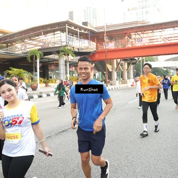 Runner Photo 4651738