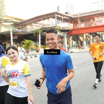 Runner Photo 4651747