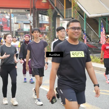Runner Photo 4651751