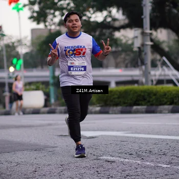 Runner Photo 4651756