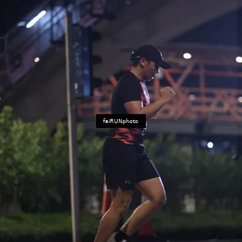 Runner Photo 4651767