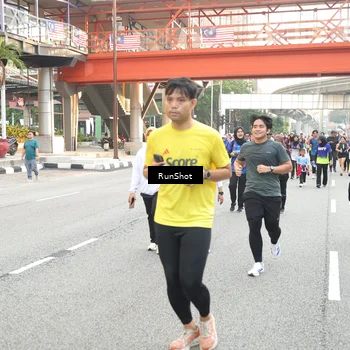 Runner Photo 4651784