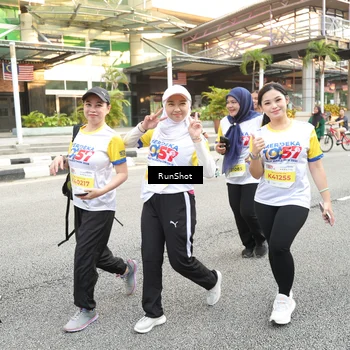 Runner Photo 4651798