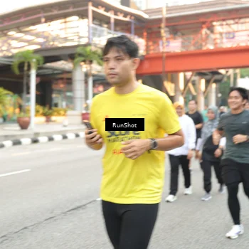 Runner Photo 4651859