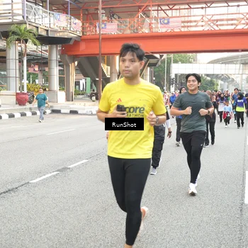 Runner Photo 4651863