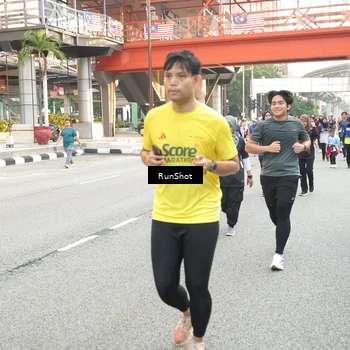 Runner Photo 4651875