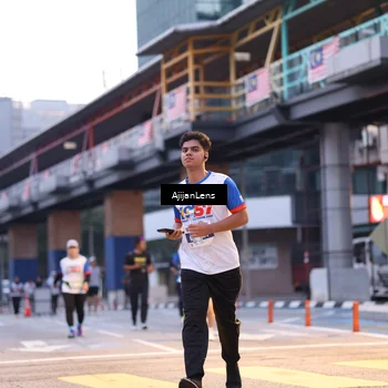 Runner Photo 4651945