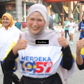 Runner Photo 4652084
