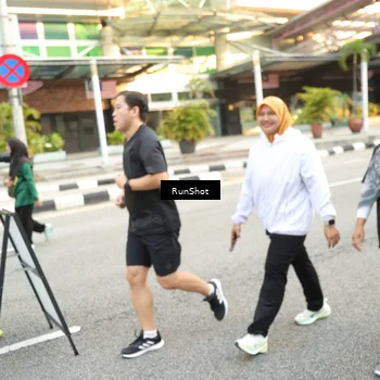 Runner Photo 4652137