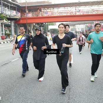 Runner Photo 4652266