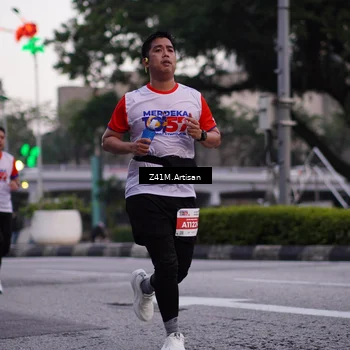 Runner Photo 4652296