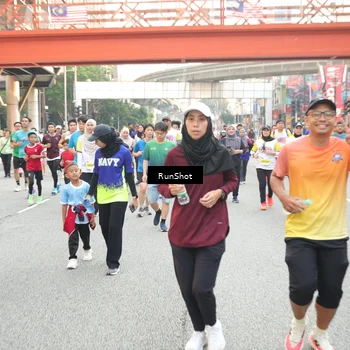 Runner Photo 4652597