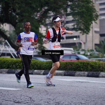 Runner Photo 4652777