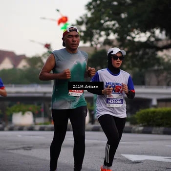 Runner Photo 4653126