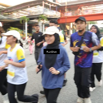 Runner Photo 4653165