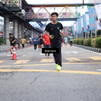 Runner Photo 4653182