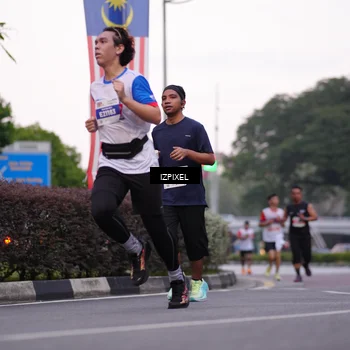 Runner Photo 4653259