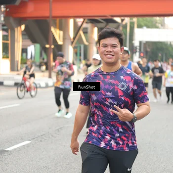 Runner Photo 4653287