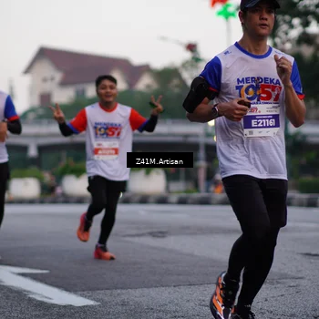 Runner Photo 4653298