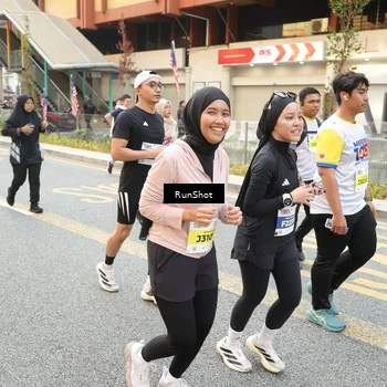 Runner Photo 4653371