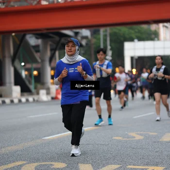 Runner Photo 4653413