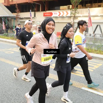 Runner Photo 4653415