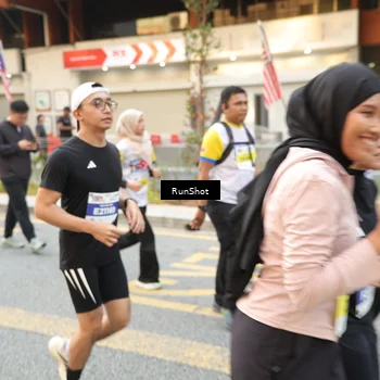 Runner Photo 4653425