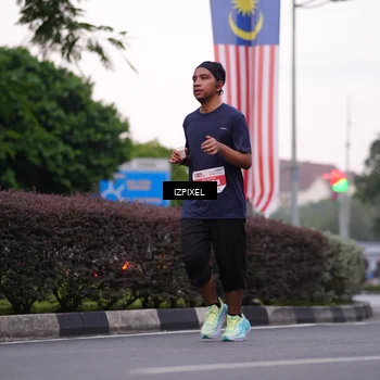 Runner Photo 4653525